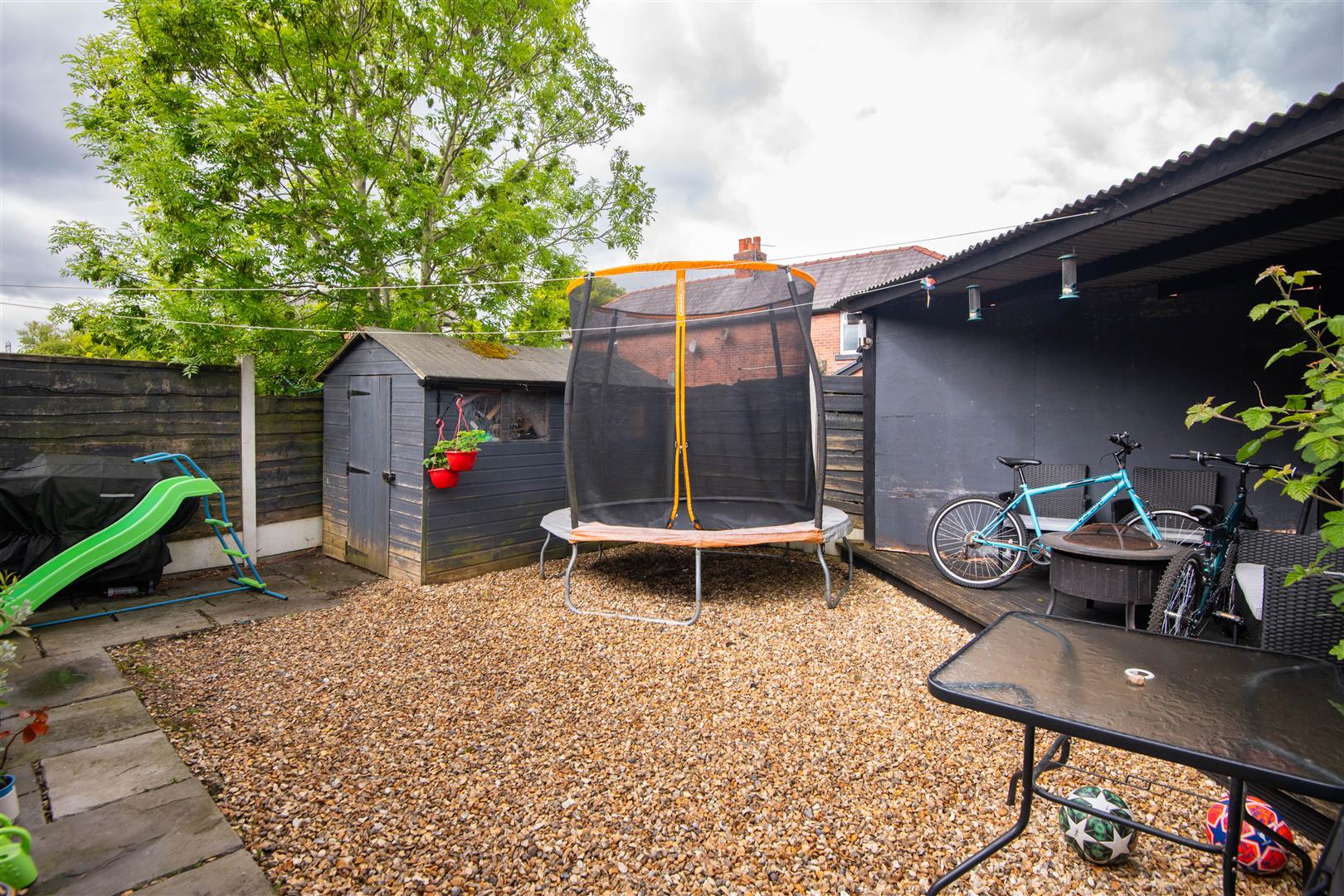 Stewart Avenue, Bolton